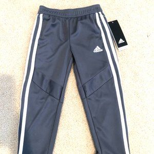 ADIDAS BOYS 4 DARK GREY TIRO 19 PANTS NWT